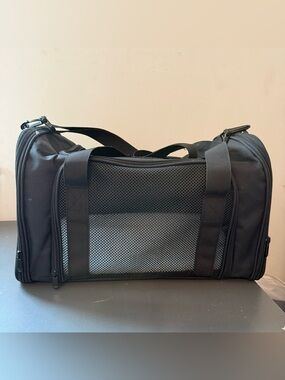 Men's Black Duffel Bag with Mesh Panel and Adjustable Strap